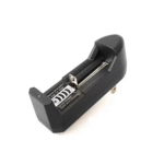 Cargador De Baterias 3.7V (0573)